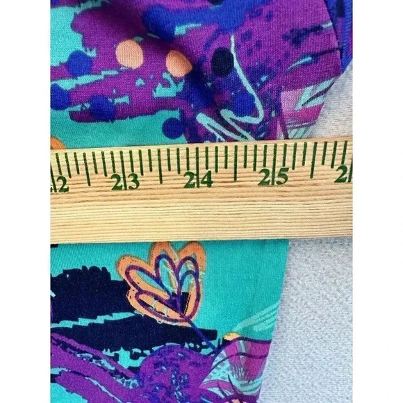 LuLaRoe Irma Disney Mickey Mouse Mid Sleeve Tunic T-Shirt Sz Medium Hi Low - Picture 4 of 7